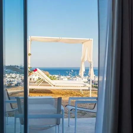 The Corfos Hills House