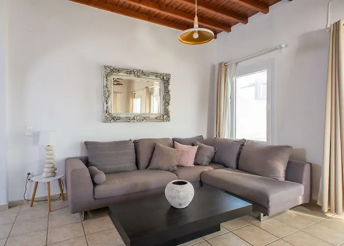 בית נופש The Corfos Hills House Mykonos Town